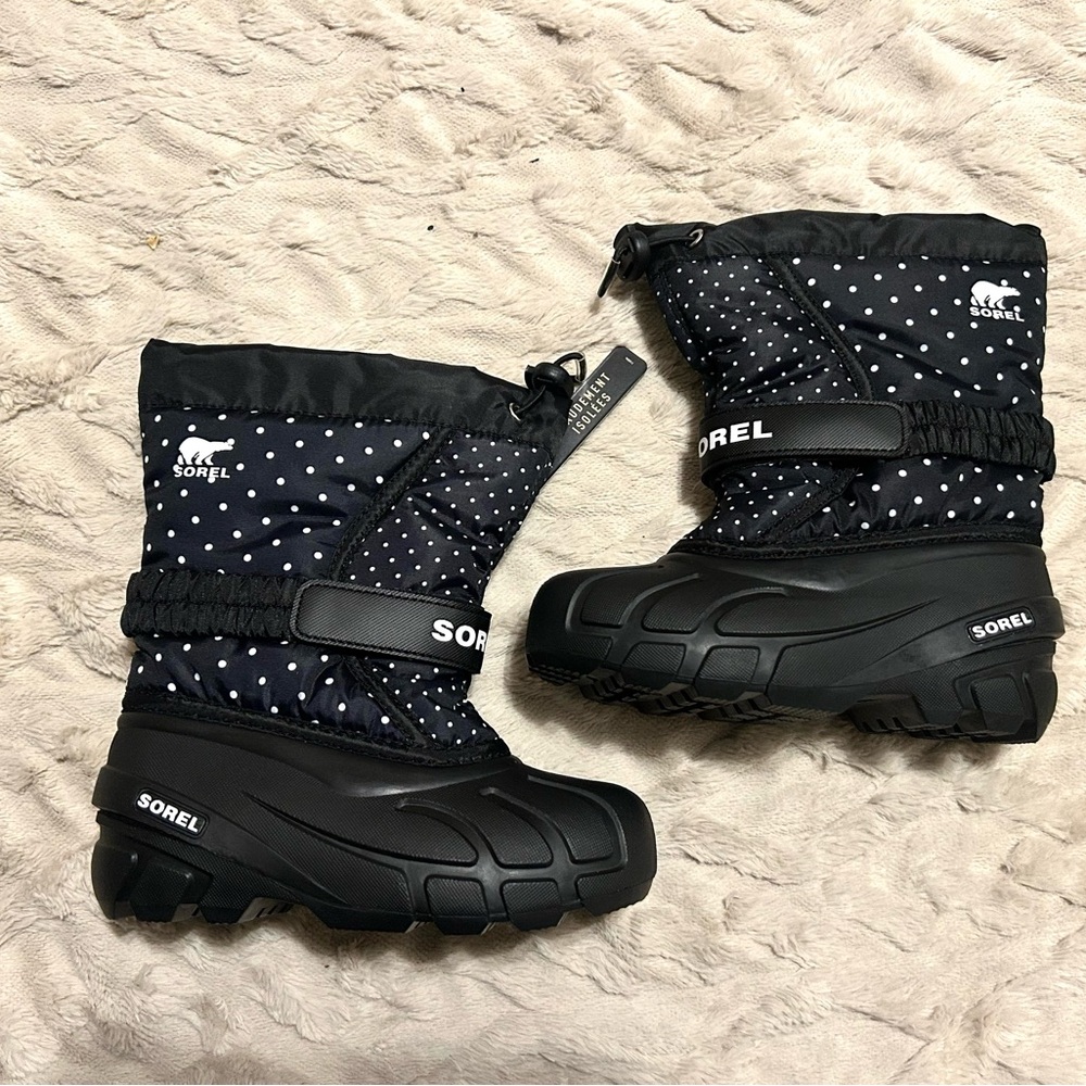 Sorel Black and White Polka Dot Kid’s Snow Boots